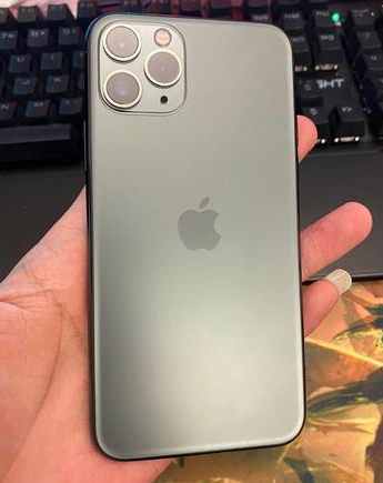 城西苹果维修点分享iPhone 11 Pro黑屏小众故障解析 